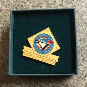 Toronto Blue Jays World Series Pin - Gold & Blue
